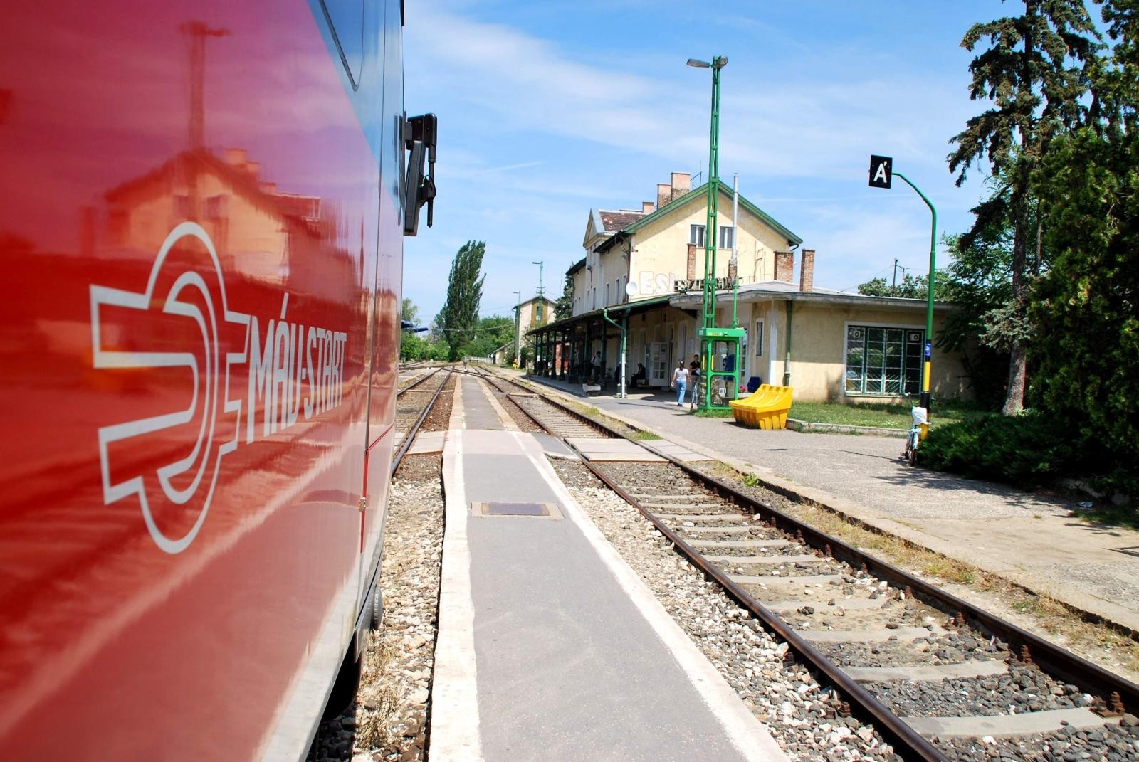 Két-háromszorosára gyorsul a magyar vasutak karbantartása
