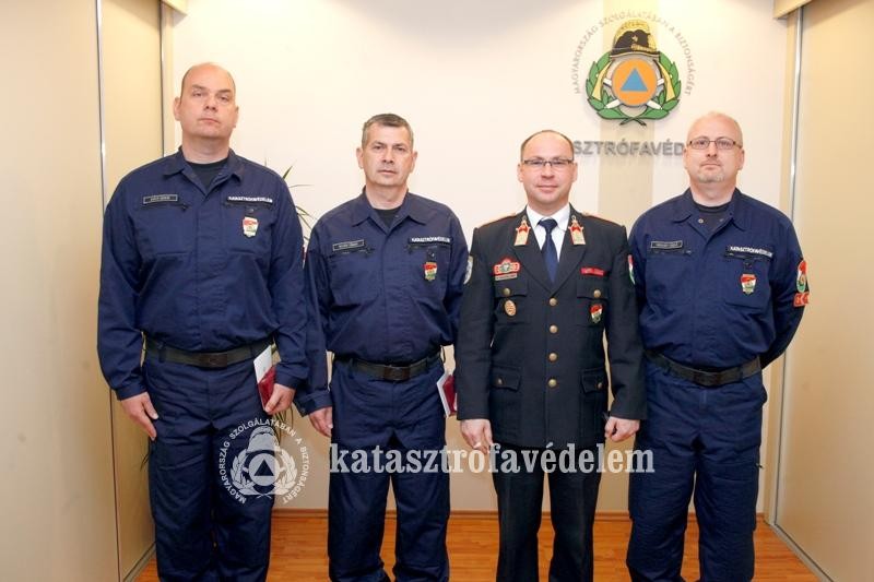 Három új tűzoltó tiszt szolgál Bács-Kiskun megyében