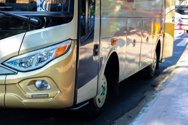 Engedély nélkül üzemeltetett autóbusz forgalmi engedélyét vonta vissza a bács megyei közlekedési hatóság