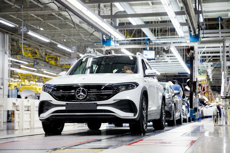 Elkészült a kétmilliomodik autó a kecskeméti Mercedes-Benz gyárban