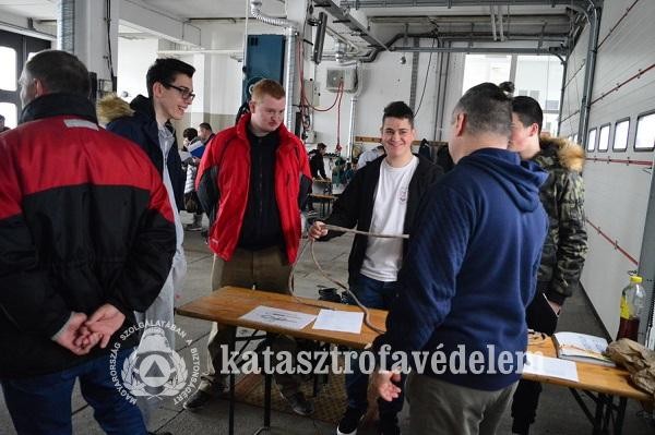 Ifjúsági versenyen mérték össze tudásukat a gyerekek Siklóson