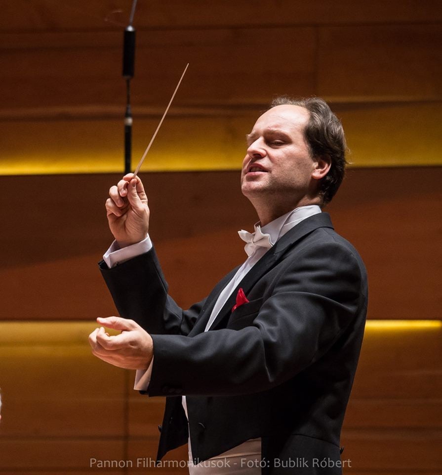 Weber és Bruckner műveit adják elő a Pécsi Filharmonikusok