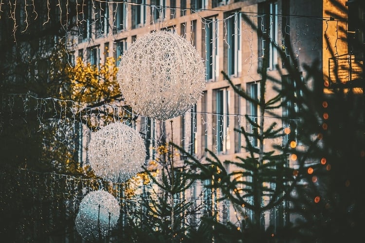 Advent - Koncertekkel, fényfestéssel, kézműves vásárral készülnek a karácsonyra Pécsen