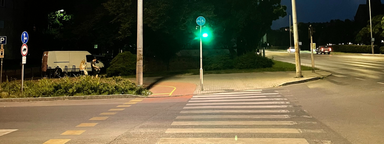 Folytatódott a gyalogátkelőhelyek megvilágításának korszerűsítése Pécsen