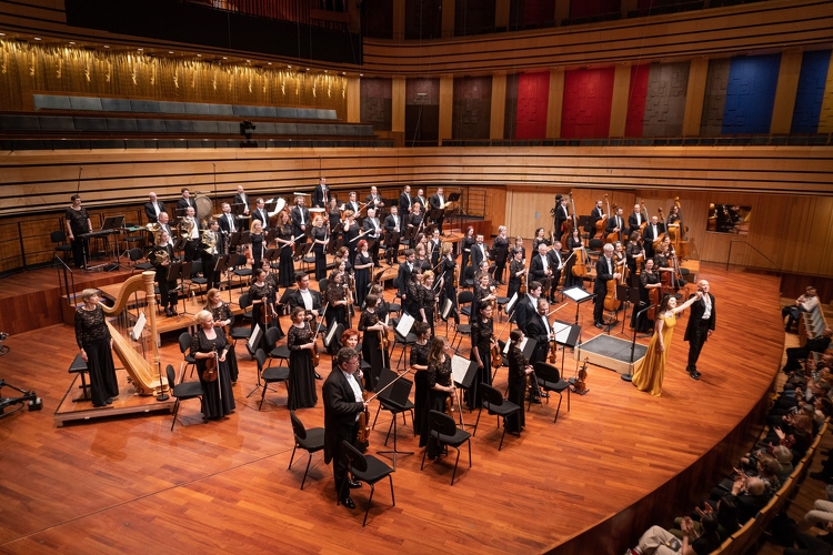 Változatos évaddal várja a zenabarátokat a Pannon Filharmonikusok 