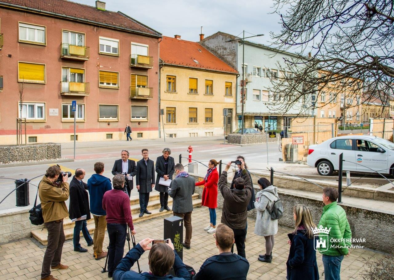 Elkezdődik Székesfehérváron a Nemzeti Emlékhely Sétaút kialakítása