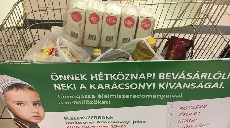 Idén is több mint 200 áruházban szervez karácsonyi gyűjtést a Magyar Élelmiszerbank