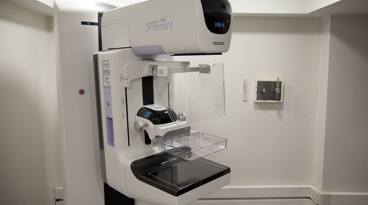 Újabb mammográfiai szűréseket szerveznek Fejér megyében