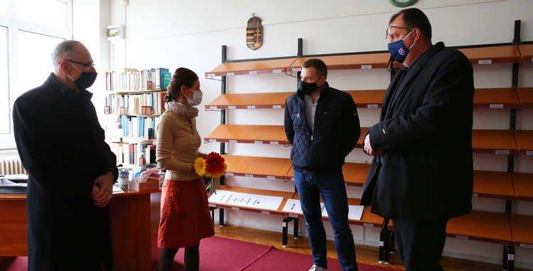 A könyvtárosokat ünnepelték Dunaújvárosban