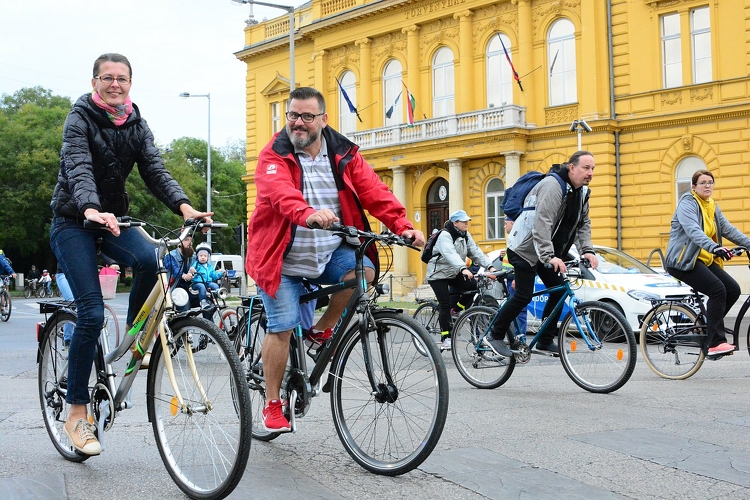 Bringázz Fehérvár! Újabb kerékpáros találkozót szerveznek