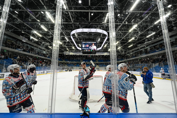 Osztrák jégkorongliga - Otthon tartotta a három pontot a Fehérvár