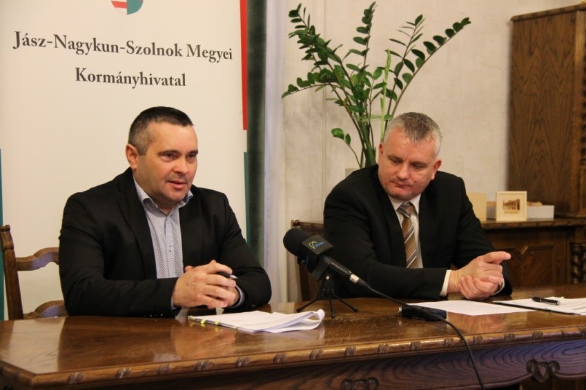 Támogatói szerződést kötött a Kormányhivatal és a Jászmetál-2000 Kft. 