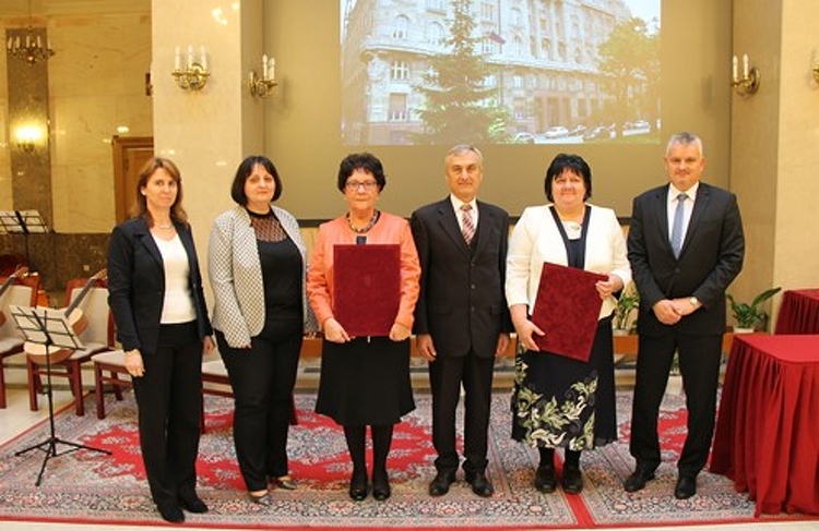 Miniszteri elismerésben részesült Tiszaörs és Tiszaszentimre önkormányzata