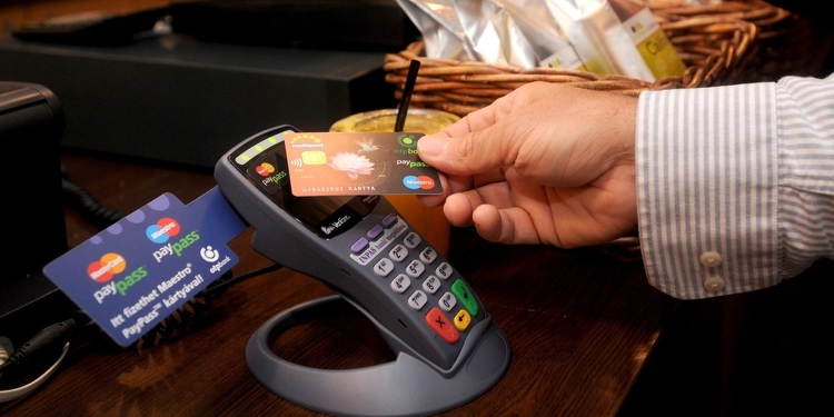 MNB: a hitelkártyákra is vonatkozik a fizetési moratórium