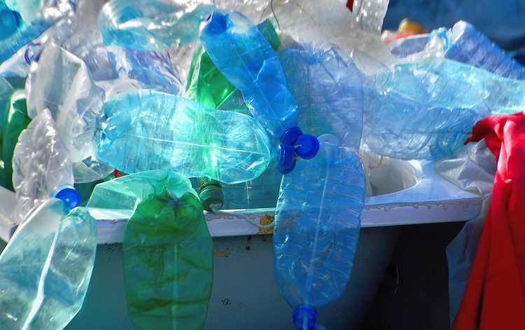 Több mint hét tonnányit újrahasznosítanak a Tiszából kiemelt hulladékból