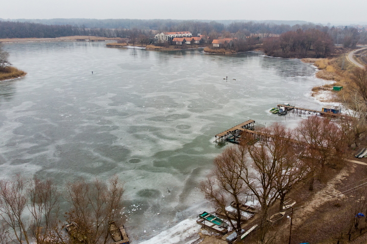 Befagyott a Tisza tó - képek