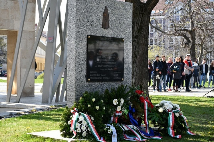 A holokauszt áldozatairól emlékeztek meg Szolnokon