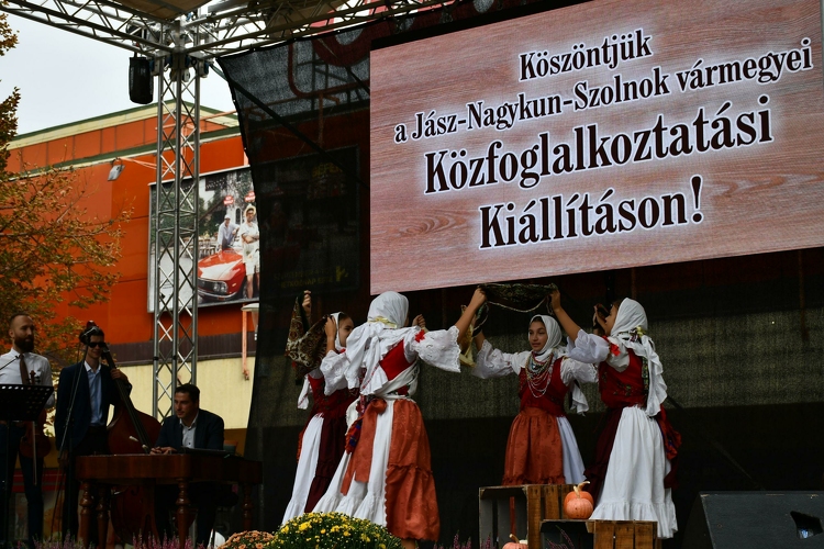 Helyi termékek, értékek mutatkoztak be Szolnokon