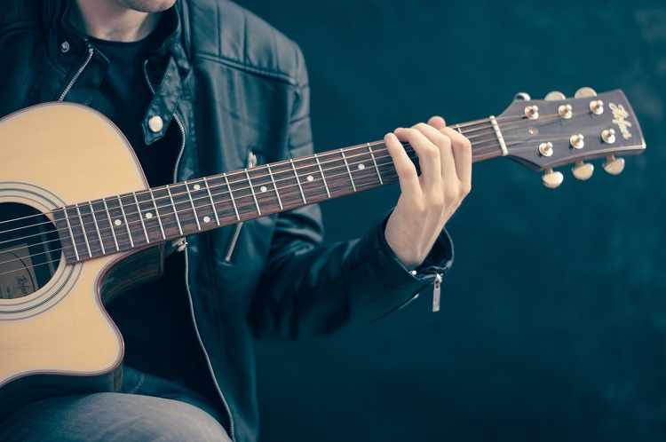 Száznál több programmal várják az érdeklődőket a Gitármánia Táborban Szolnokon