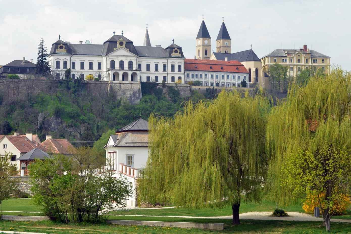 Jelentős barokk műemlék szépül meg jövő nyárra Veszprémben