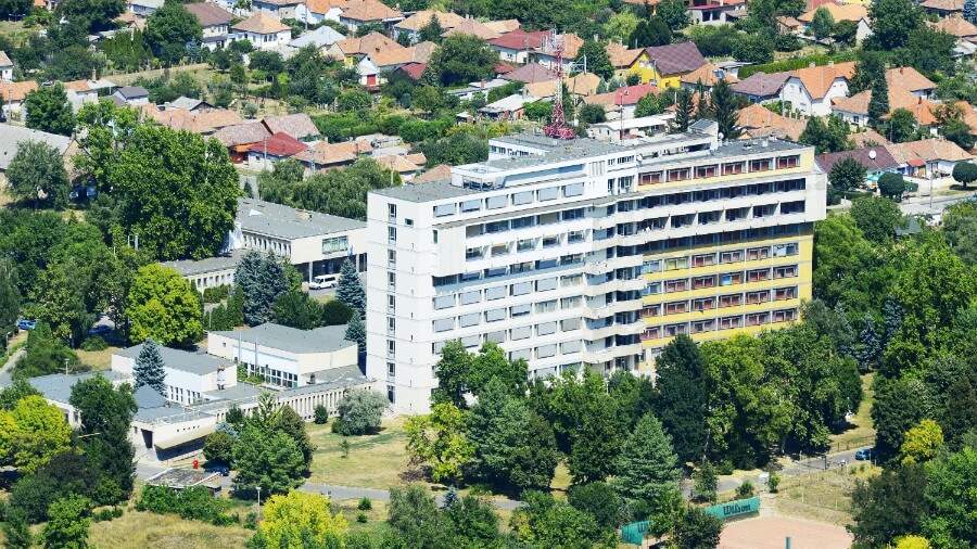 Két tolnai kórházat fejlesztenek több mint 3 milliárd forintból