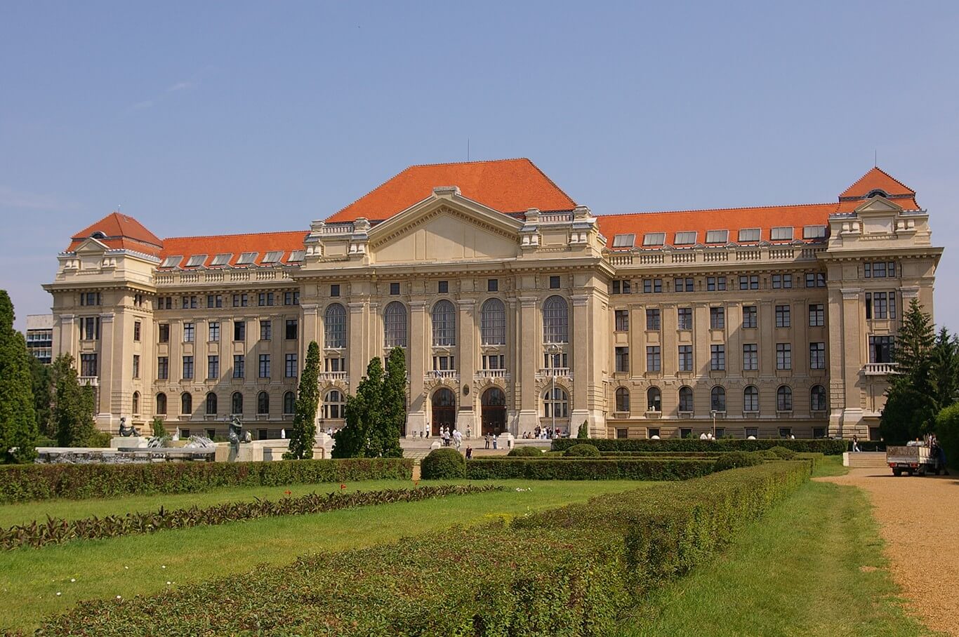 Egyik legjelentősebb beruházását indítja el a Debreceni Egyetem
