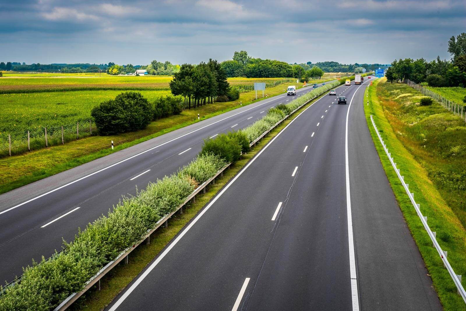 71 kilométeren újítják fel az M1-es autópályát