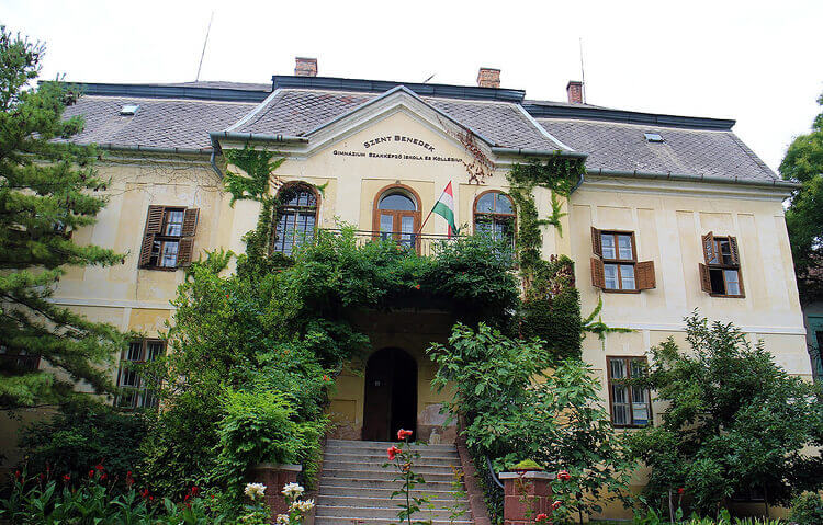 Balatonfüred 238 éves kastélya is megújul ebben az iskolafejlesztésben