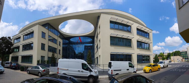Magyar cég épített saját beruházásban irodaházat Debrecenben