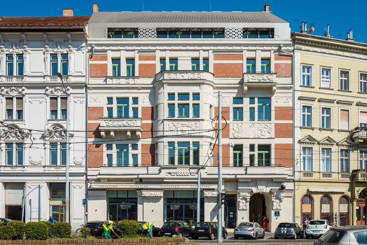 Mesés panorámával nyitja meg kapuit Budapest legújabb szállodája