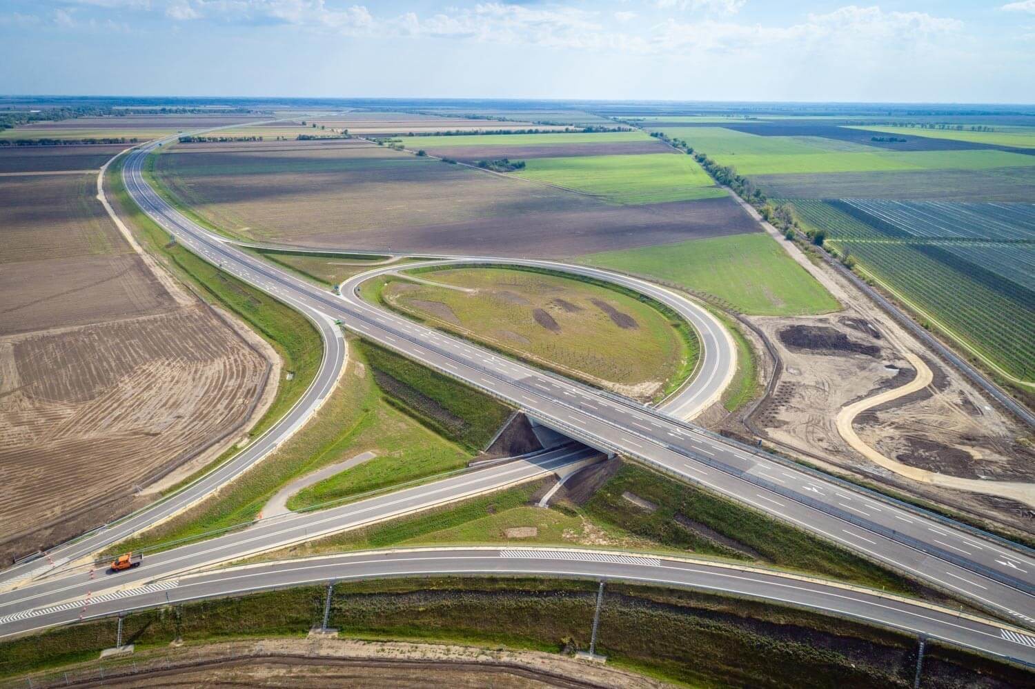 Újabb fontos lépés az M3-astól a romániai határig vezető M49-es ...