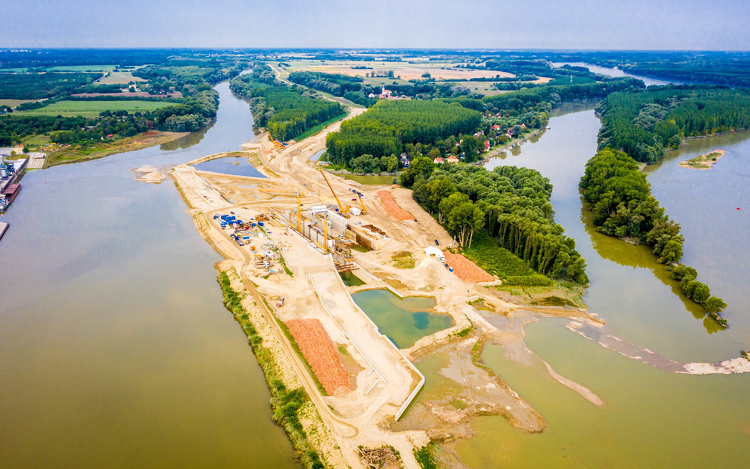 Látványos lépéssel haladt előre a Mosoni-Duna fejlesztése - videó