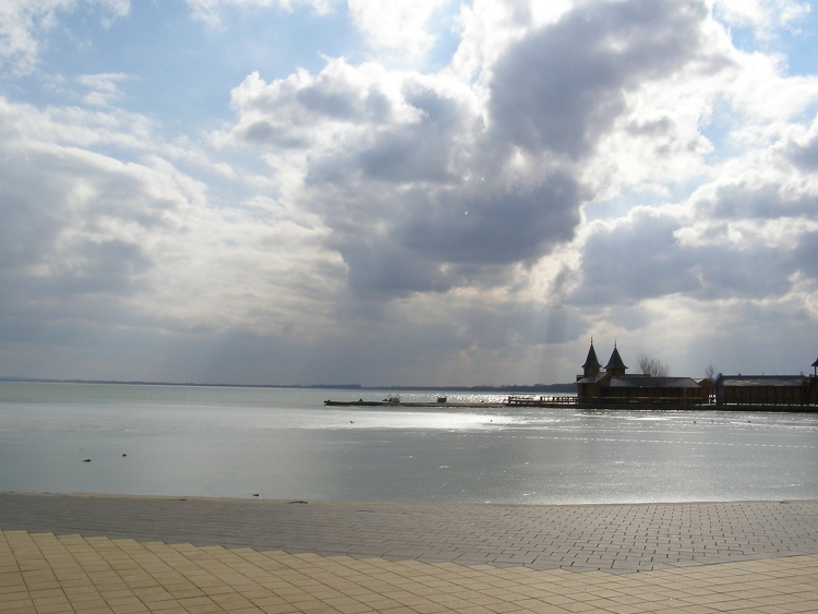 Alaposan átalakul a keszthelyi Balaton-part, elindult az ötletpályázat
