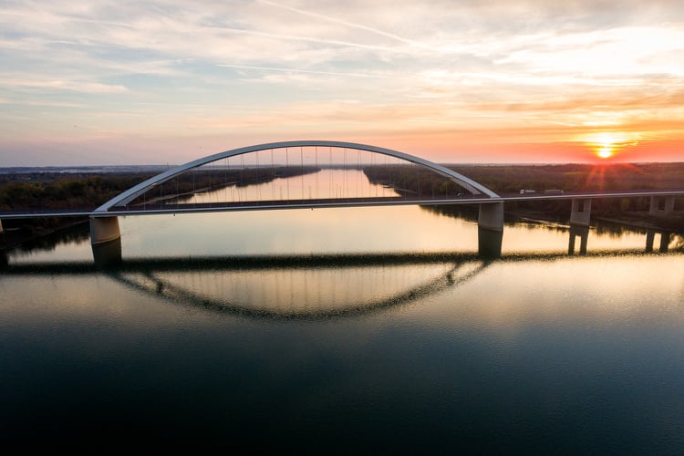 Újabb Duna-hidak épülnek: a váci és a fővárosi projektre is várják az ajánlatokat