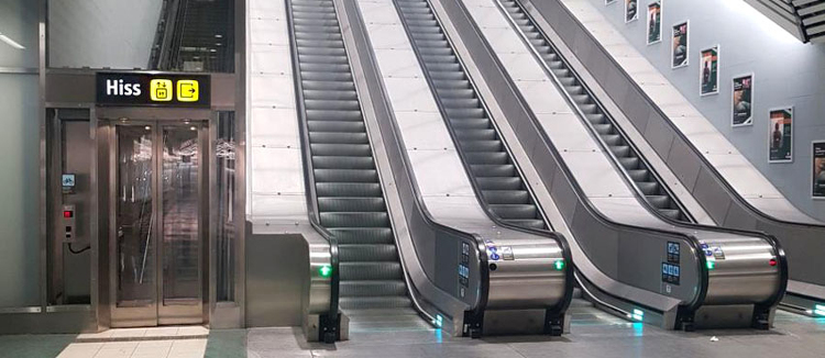 M3-as metró: szinte egyedülálló megoldással, ferdeliftes felvonókkal bővülnek a belvárosi állomások