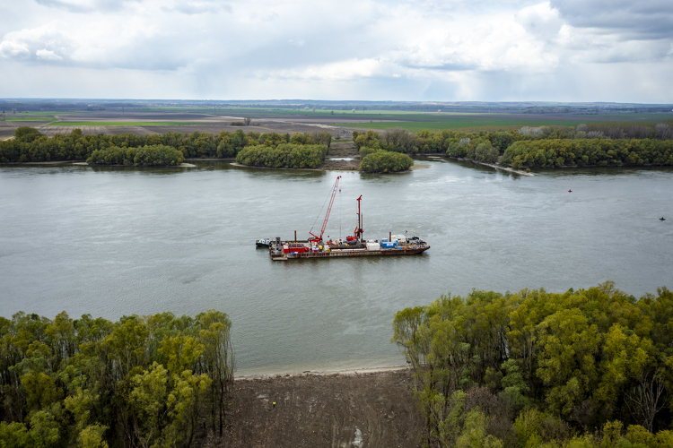 Újabb Duna-híd építése rajtolt el Magyarországon