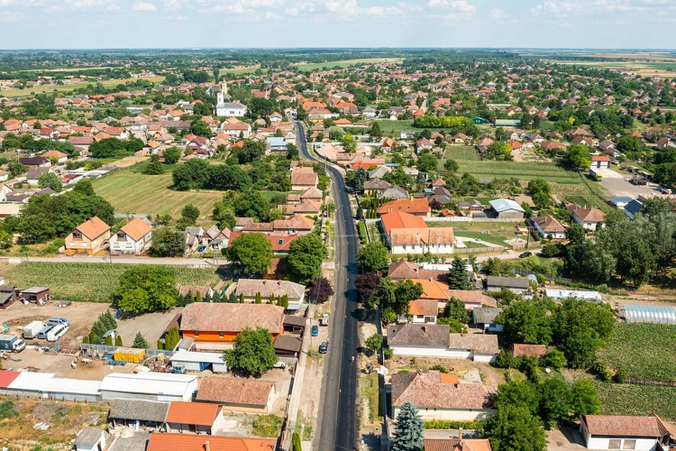 Pest megyében épít utat az Euroaszfalt