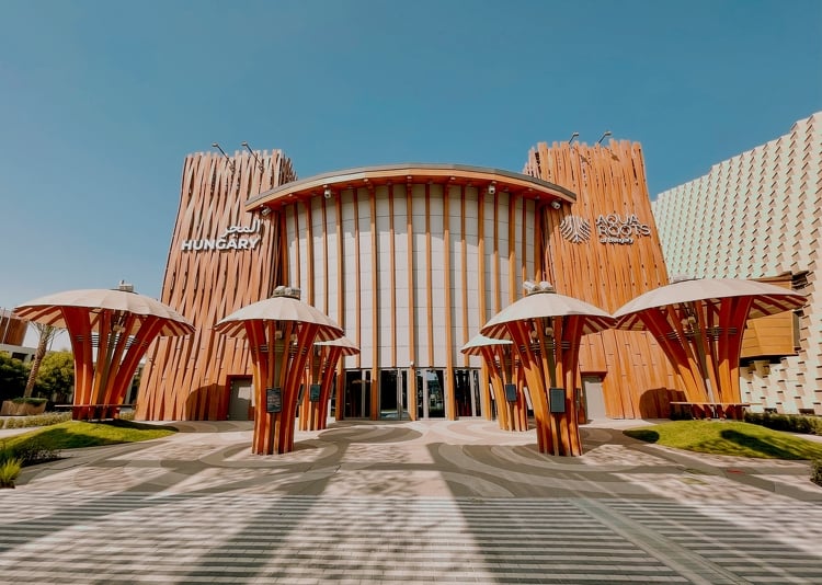 Különleges, Makovecz Imre stílusában épült pavilonnal mutatkozik be Magyarország a Dubaji Világkiállításon