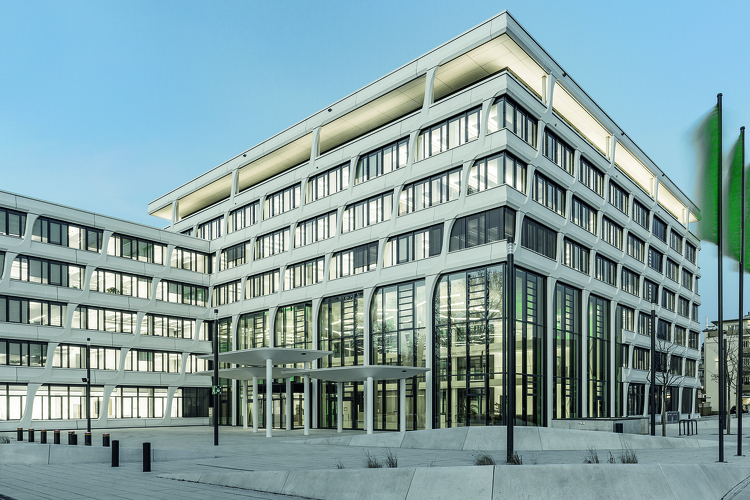 A beton ezer arca: a PERI közreműködésével épült meg a HeidelbergCement új központja