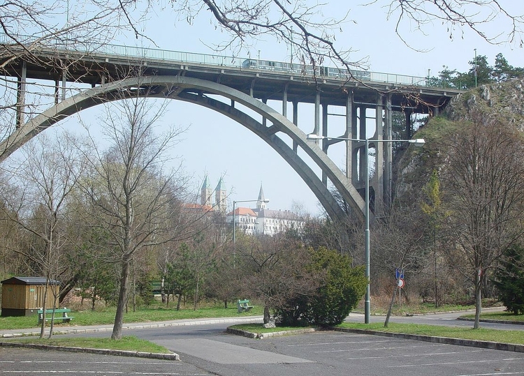 Megújulhat Veszprém ikonikus viaduktja