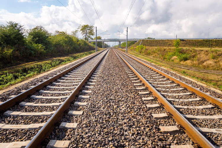 Vasúti járművekre vonatkozó független kockázatértékeléssel bővítette szolgáltatásait a RailCert Hungary Kft.