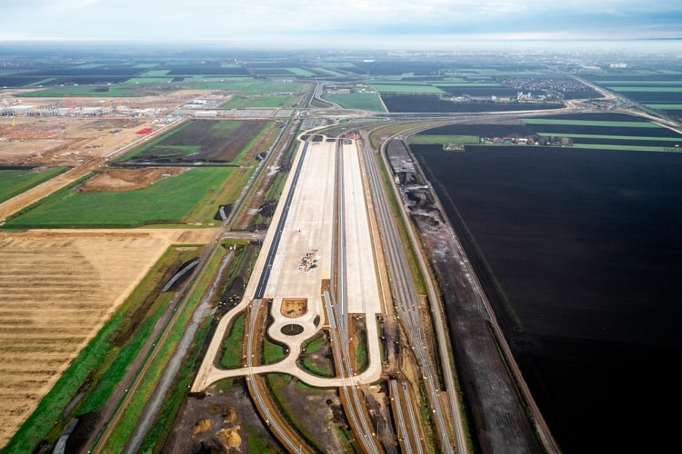 Így halad a BMW gyár szomszédságában kivitelezés alatt álló vasútfejlesztési beruházás - galéria