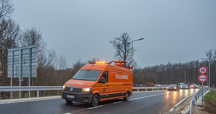 Átadták a forgalomnak a haraszti iparterülethez vezető összekötő utat Gödöllőn