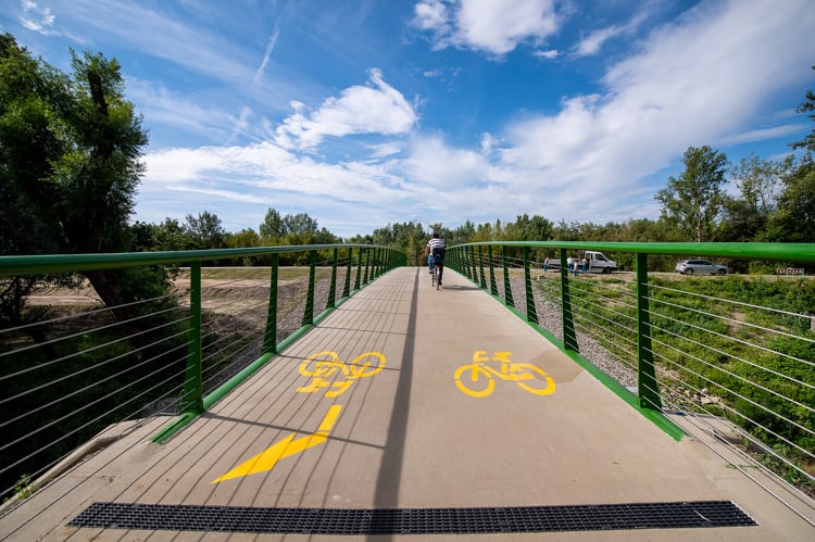 Újabb kerékpáros híd épül Magyarország és Szlovákia között