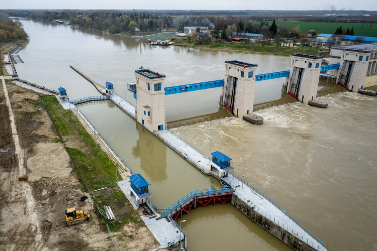 Elkészült Magyarország egyik legfontosabb vízügyi létesítményének felújítása - GALÉRIA