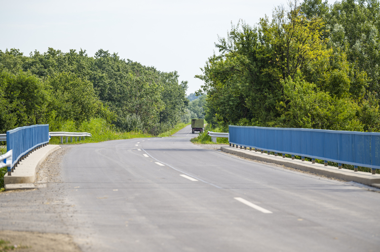 Egerbe vezető utat modernizáltak - határidő előtt adták át