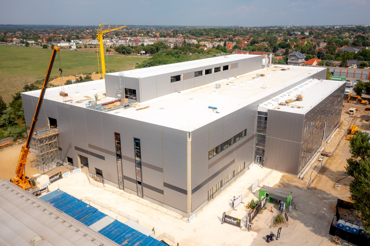 A termelésre, a raktározásra és a képzésre is alkalmas lesz a Siemens Energy magyar kivitelezővel épülő új üzemcsarnoka
