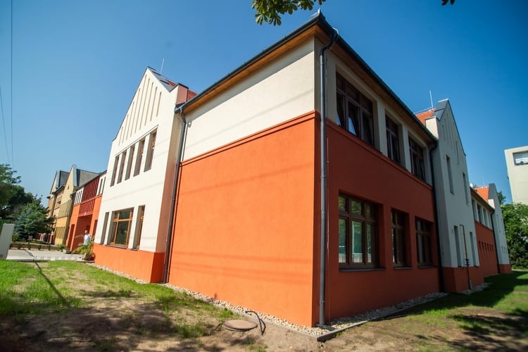 Új épületszárnnyal és öt új tanteremmel bővült ez a budapesti iskola