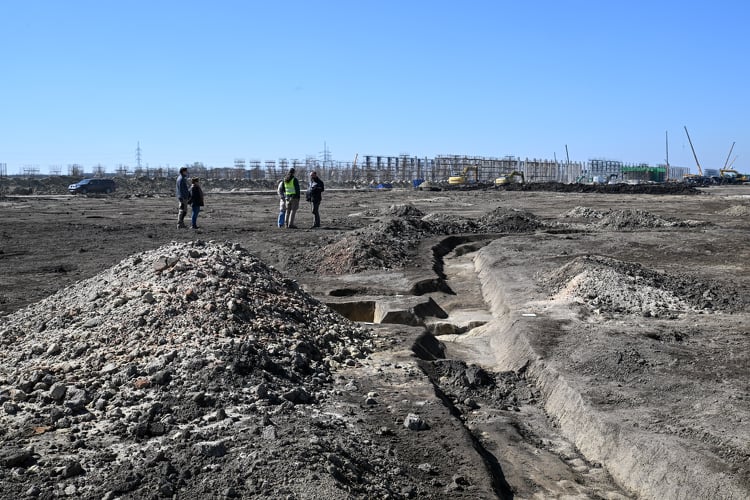 Különleges leleteket találtak a BYD-gyár építkezésénél