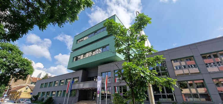 Tüdőgyógyászati klinikáját modernizálja a Semmelweis Egyetem